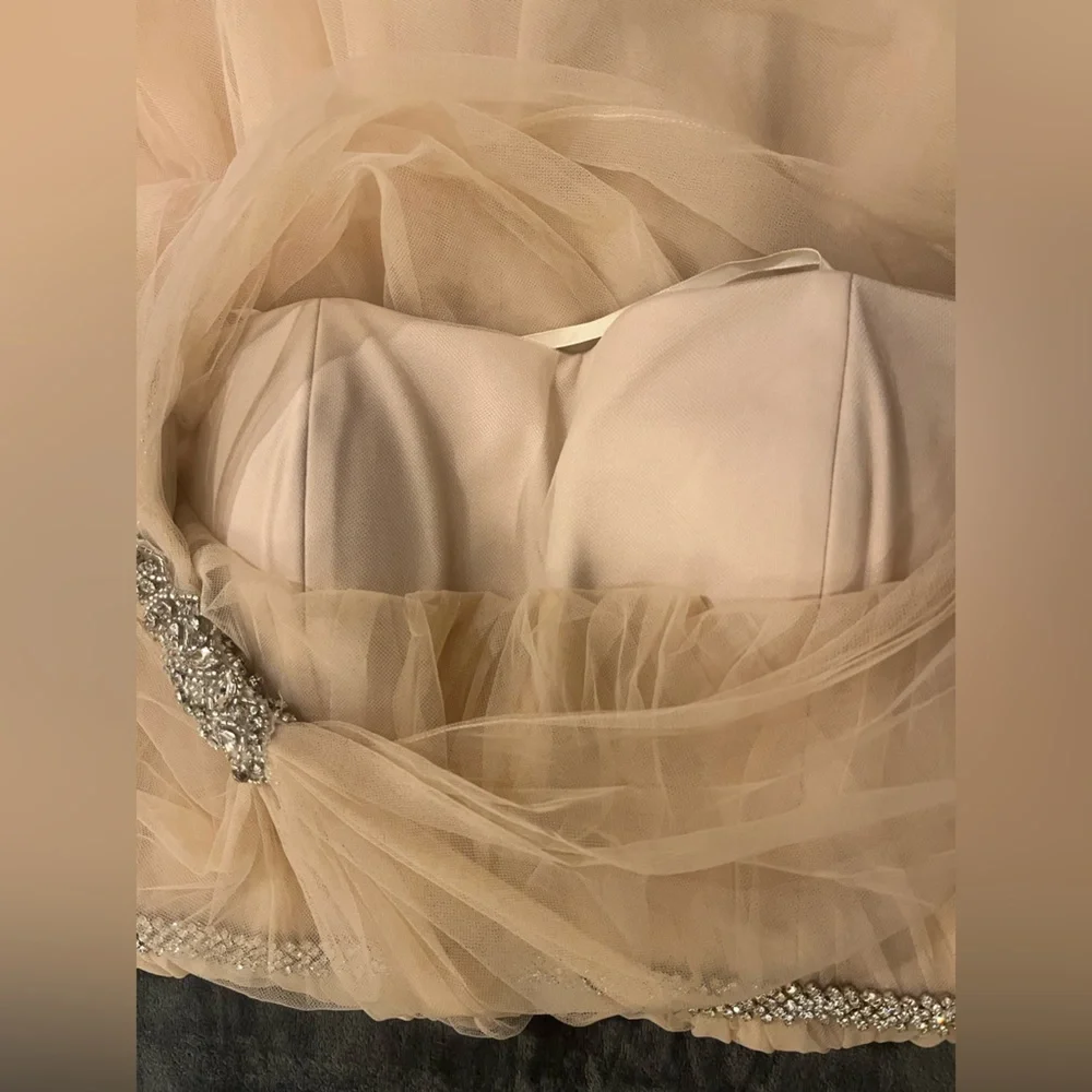 Mark Zunino one-shoulder dress, draped tulle w/ crystal waist & strap. Prom. 13 - Picture 11 of 16